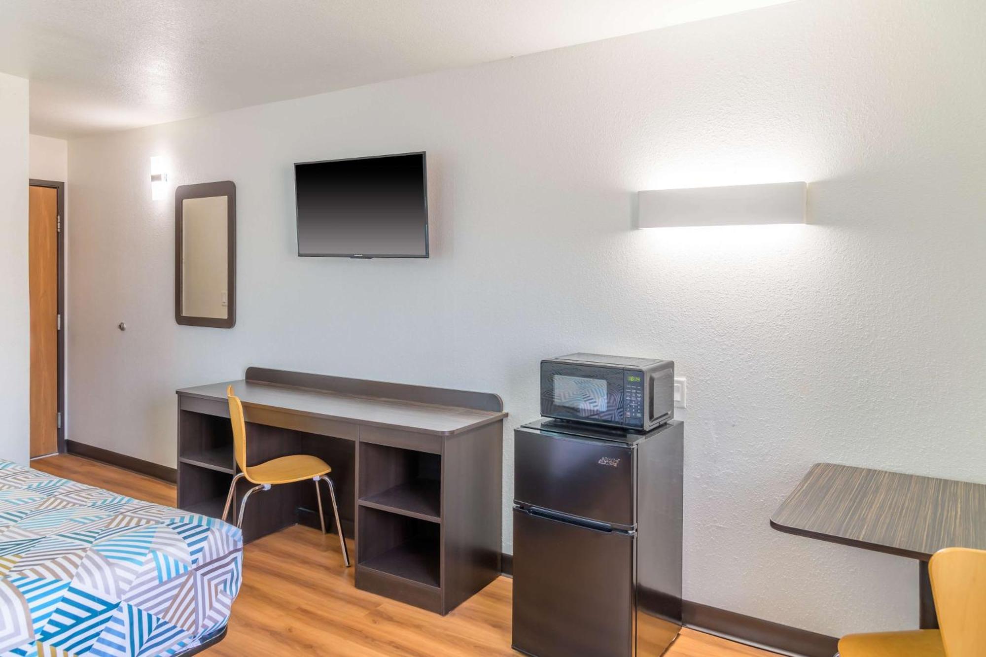 6-sedalia, Mo Hotel 2*