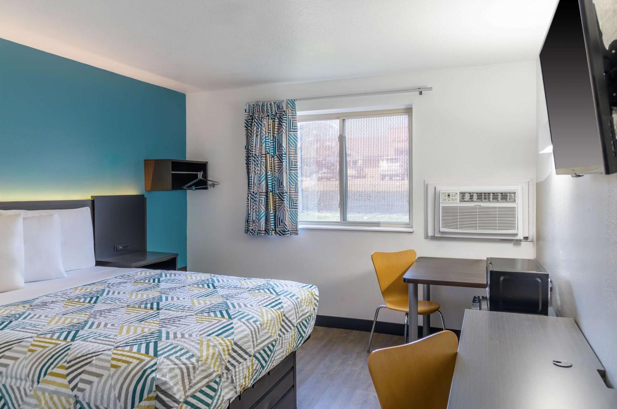 6-sedalia, Mo 2*