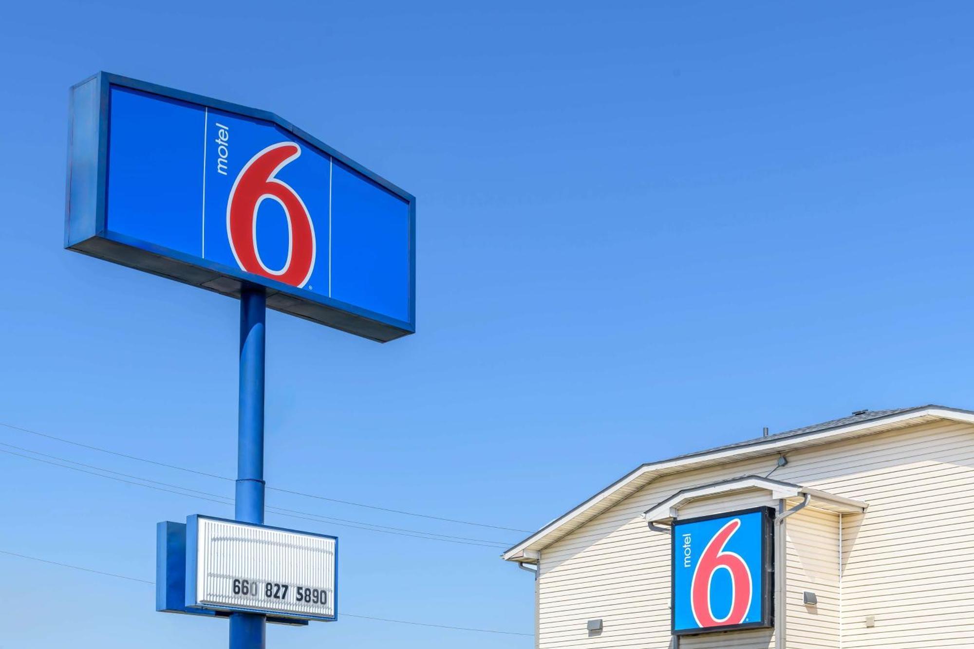 6-sedalia, Mo Hotel